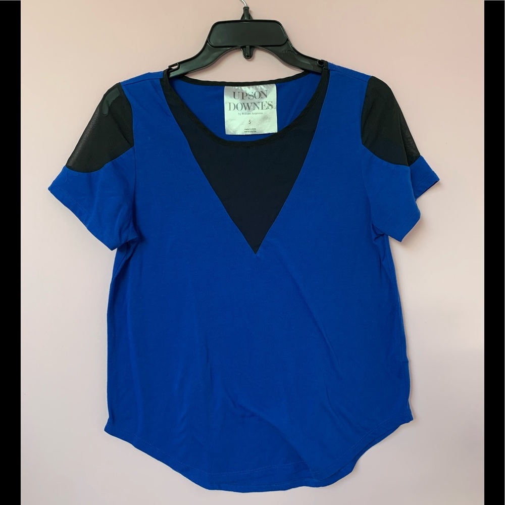 Upson Downes Blue top with black details